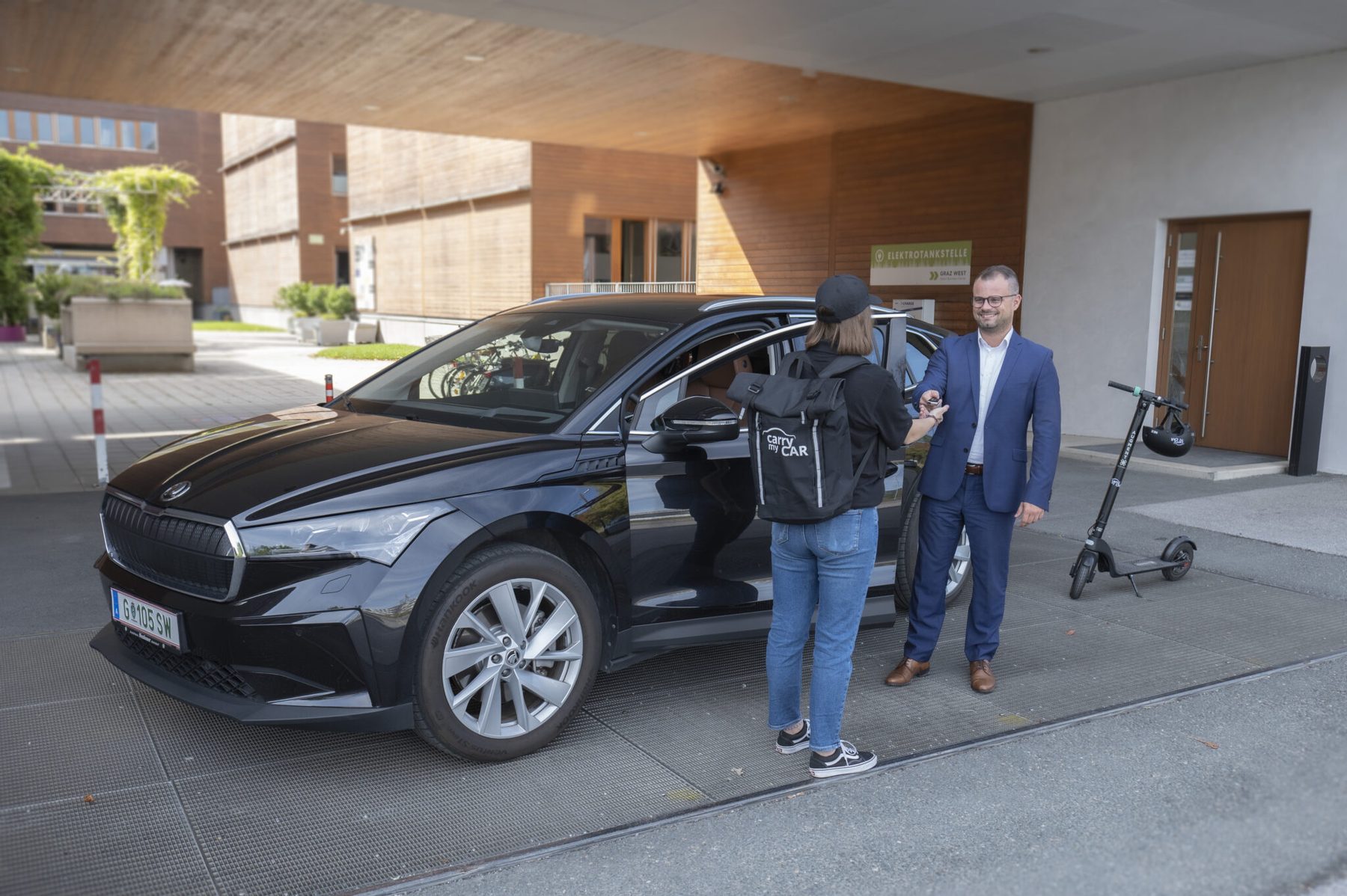 Schlüsselübergabe an einen Driver